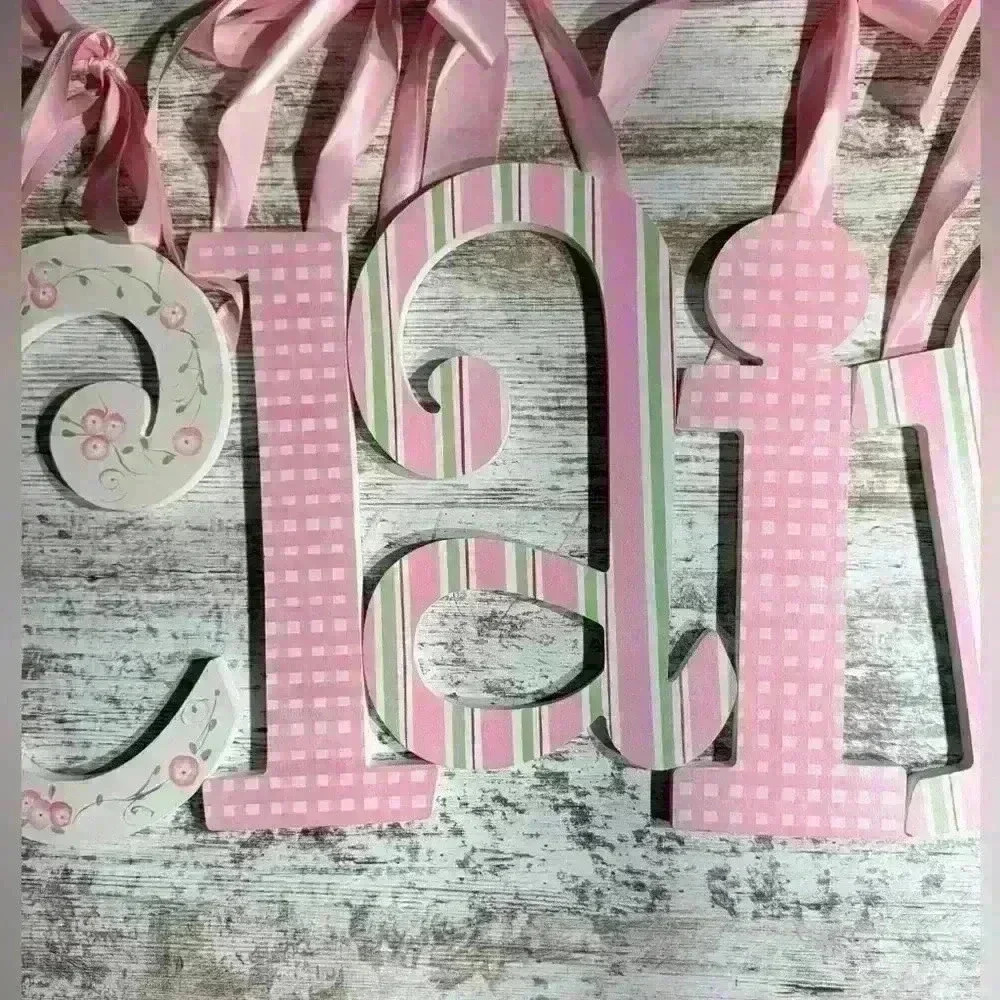 Pottery Barn sign white, pink, & green spells Claire bedroom decor‎ - Picture 2 of 5